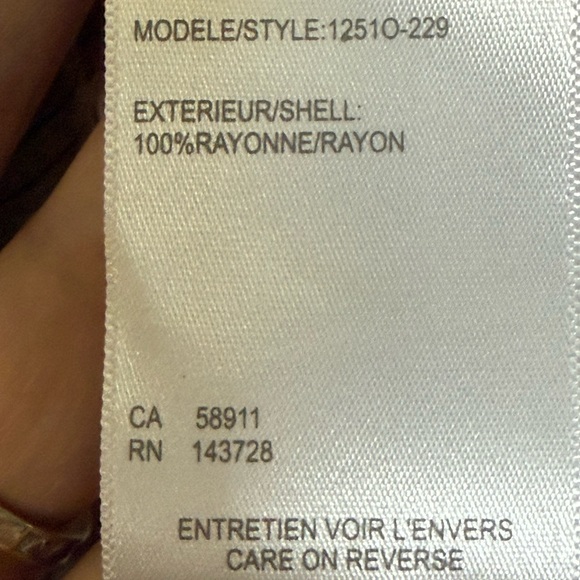 189. Tribal XL Top Multi Rust Print - Picture 6 of 7